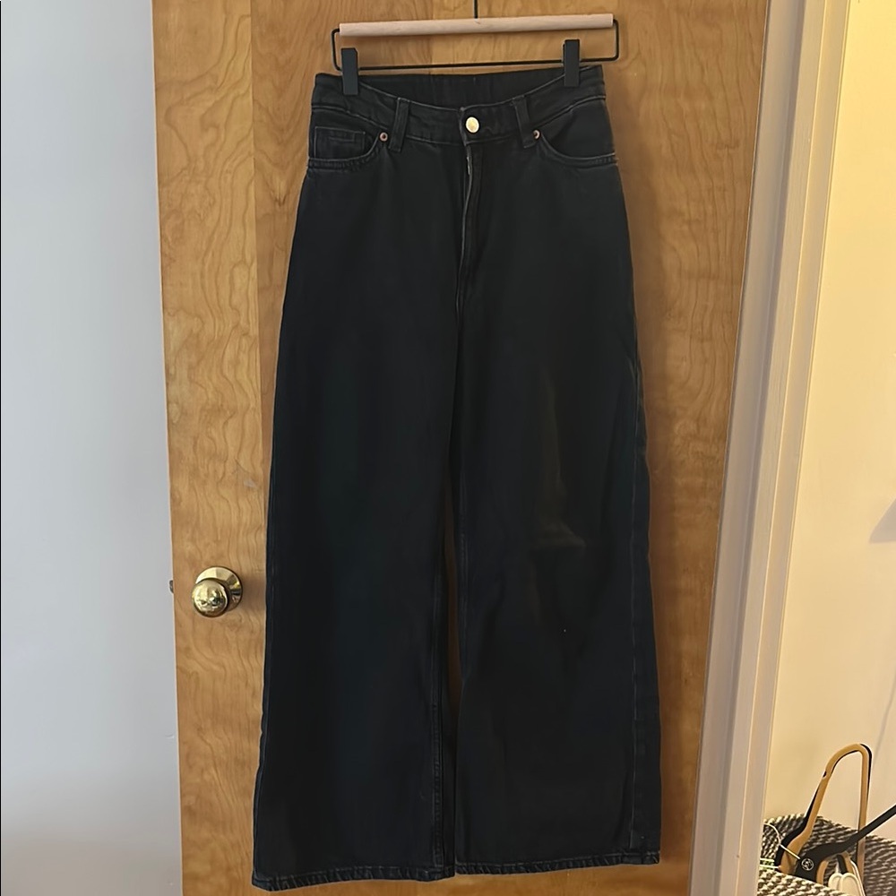 Women's Black Wide-Leg Jeans